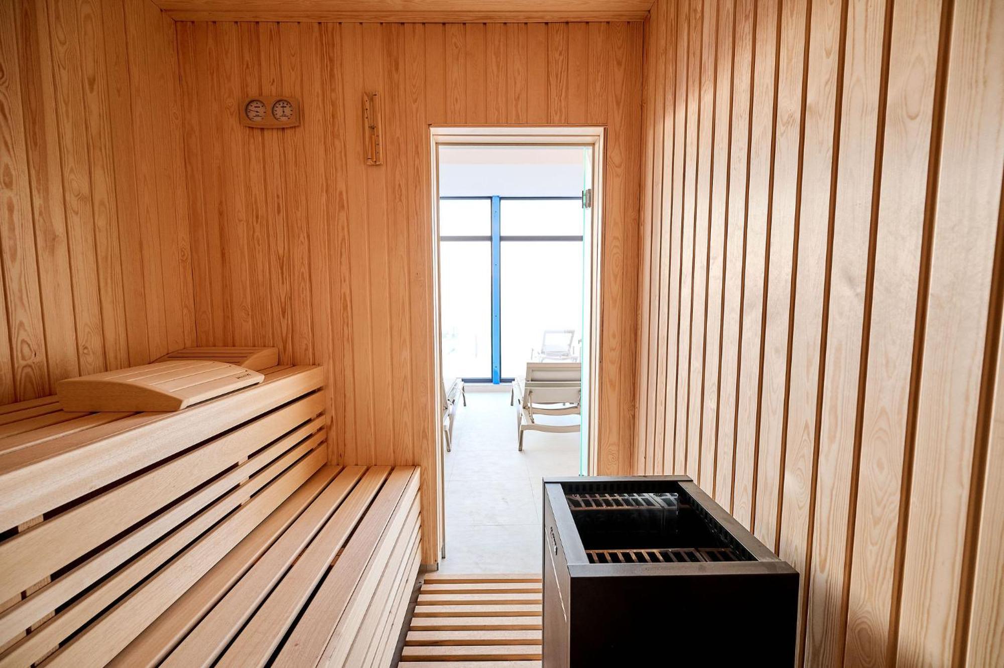 Summer Residence Apartment In Infinity Beach Resort - Parking Mamaia Buitenkant foto