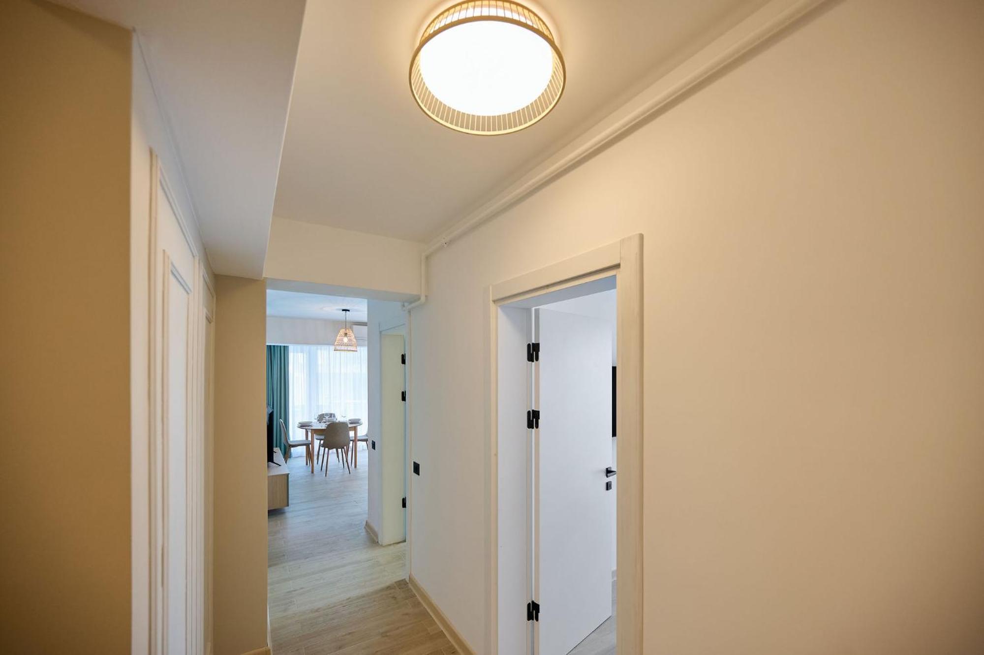 Summer Residence Apartment In Infinity Beach Resort - Parking Mamaia Buitenkant foto