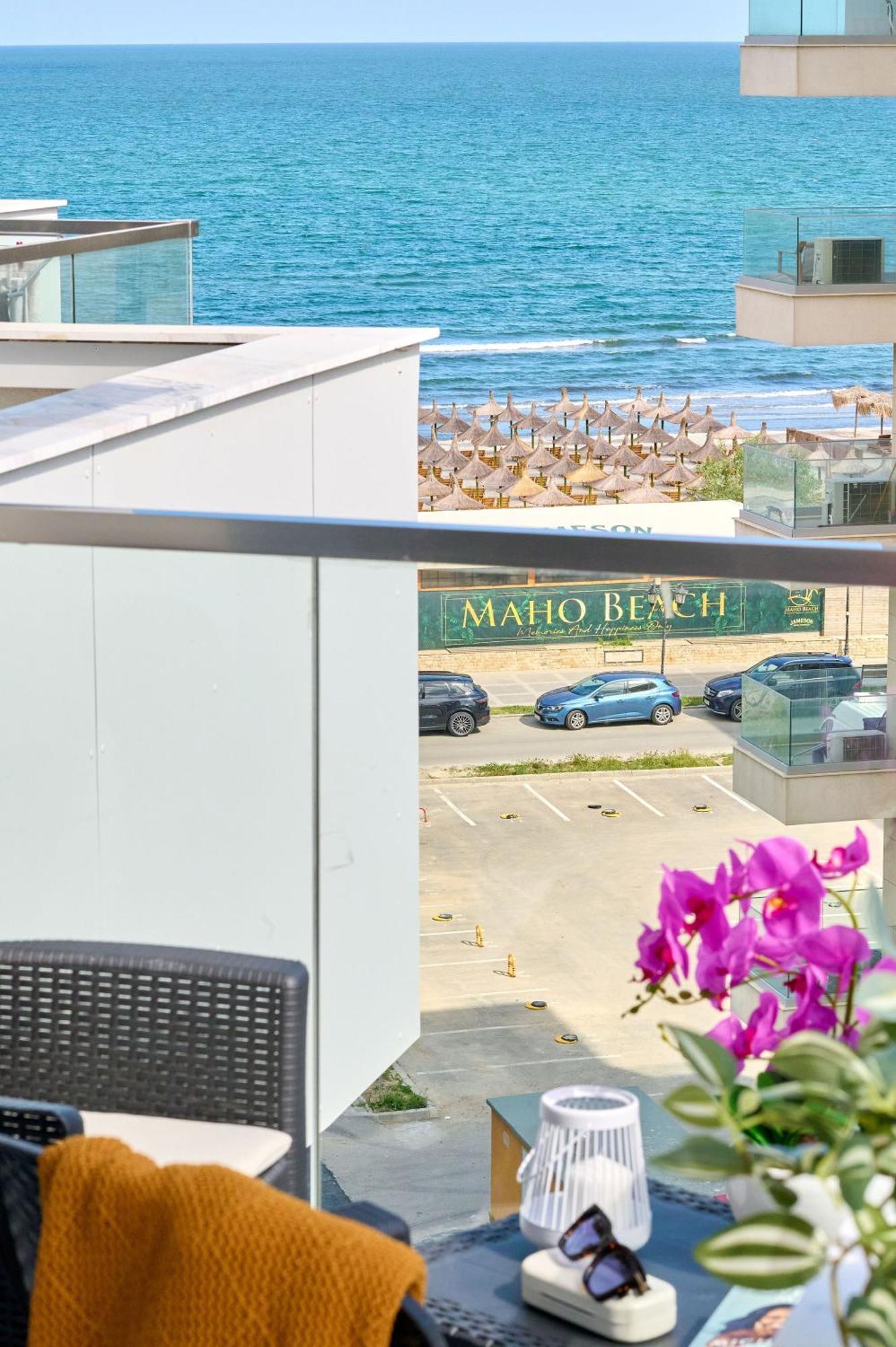 Summer Residence Apartment In Infinity Beach Resort - Parking Mamaia Buitenkant foto